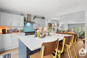 Photo 12- click for photo gallery